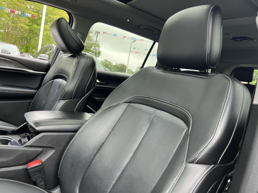 2021 Jeep Grand Cherokee Limited photo 7