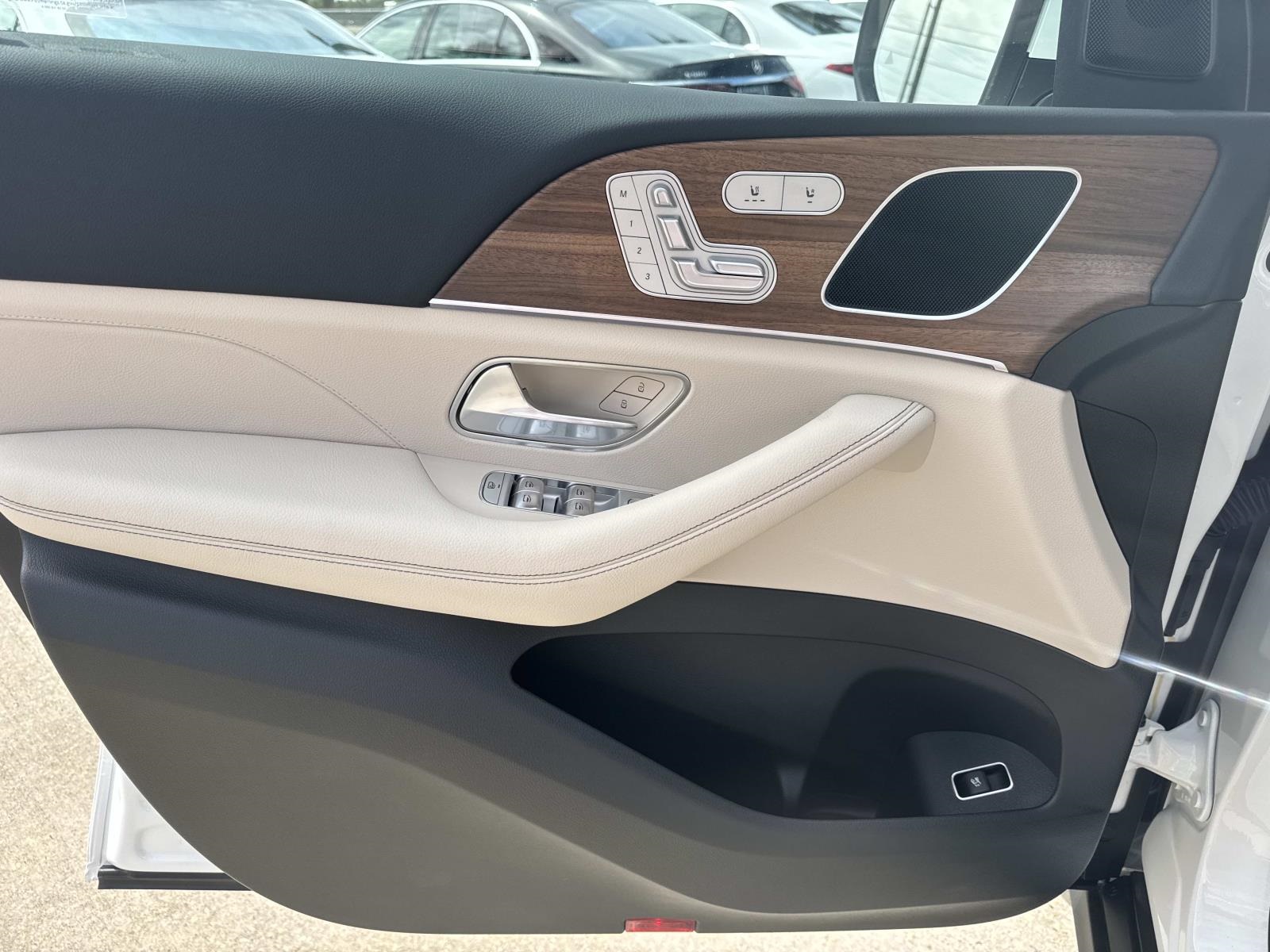 2026 Mercedes Benz GLE 350 4MATIC photo 10