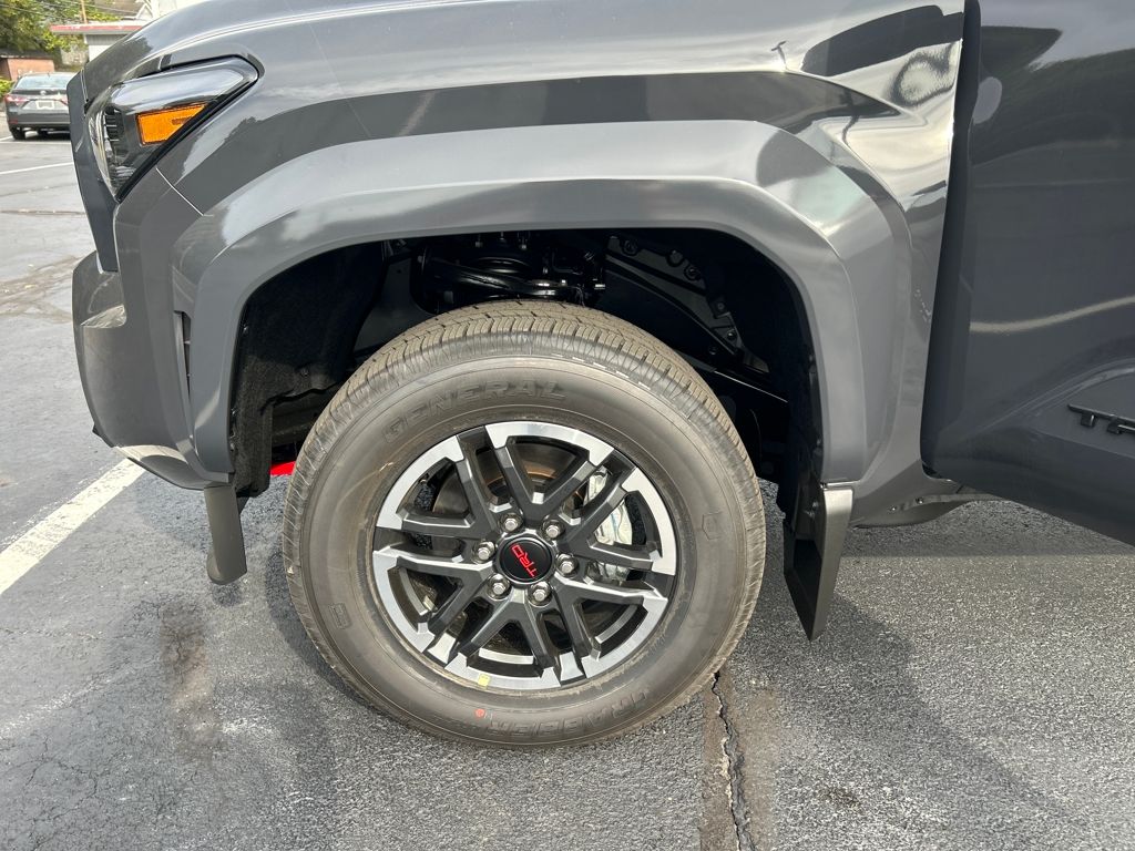 2025 Toyota Tacoma TRD Sport 4x4 Double Cab photo 26