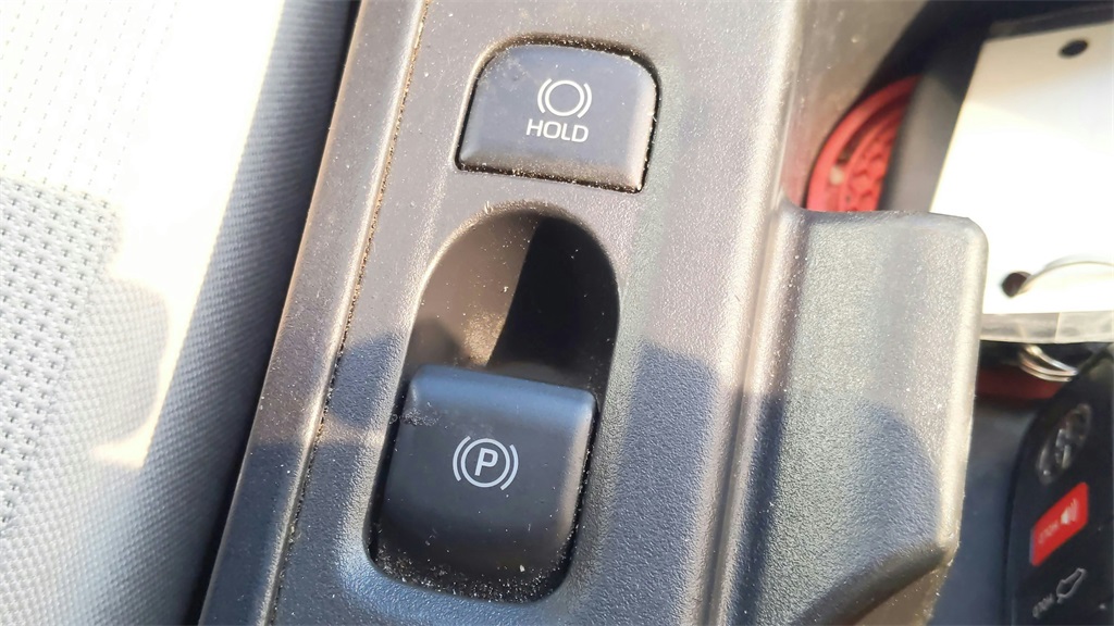 2024 Toyota Corolla Hybrid LE photo 26