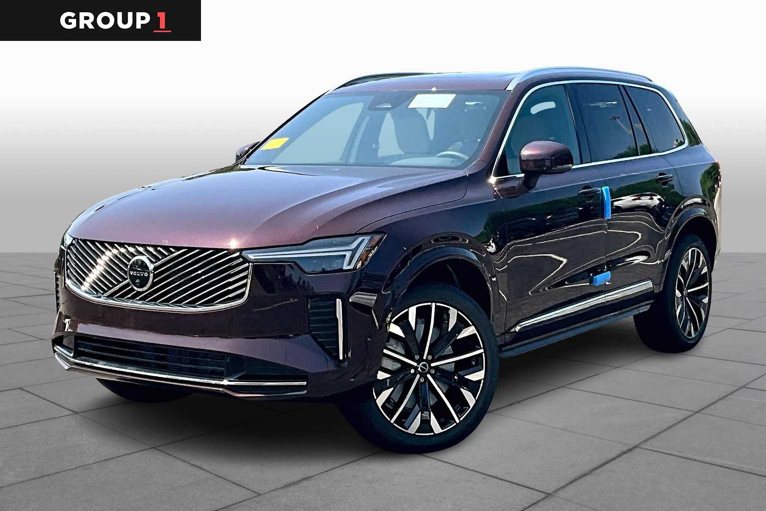 2026 Volvo XC90 Plus's photo