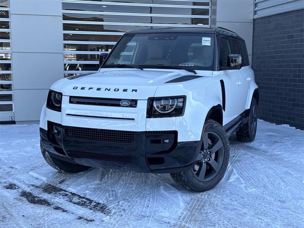 2026 Land Rover Defender X-Dynamic SE's photo