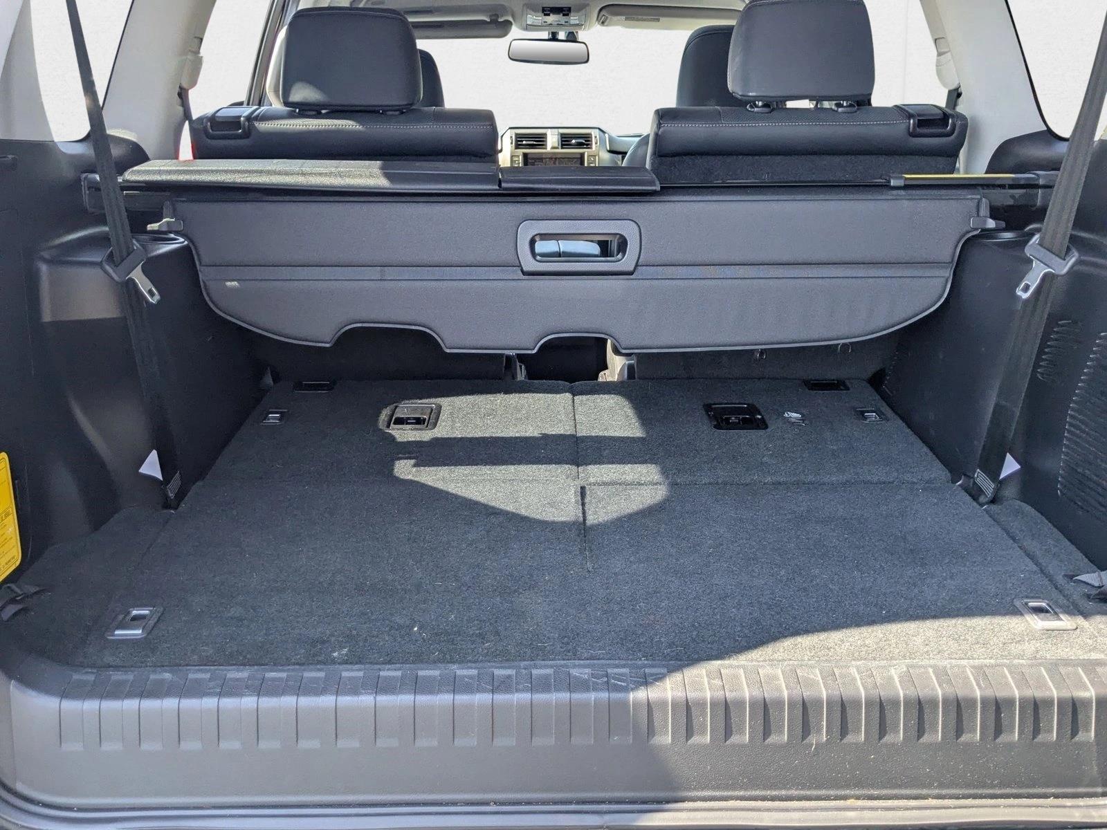 2019 Lexus GX 460 photo 6