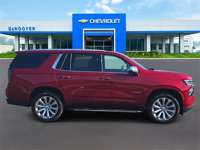 2025 Chevrolet Tahoe Premier photo 4