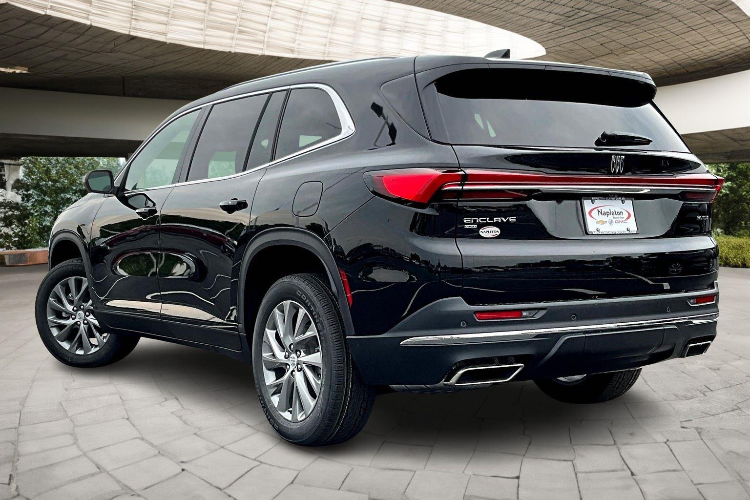 2025 Buick Enclave Preferred photo 3