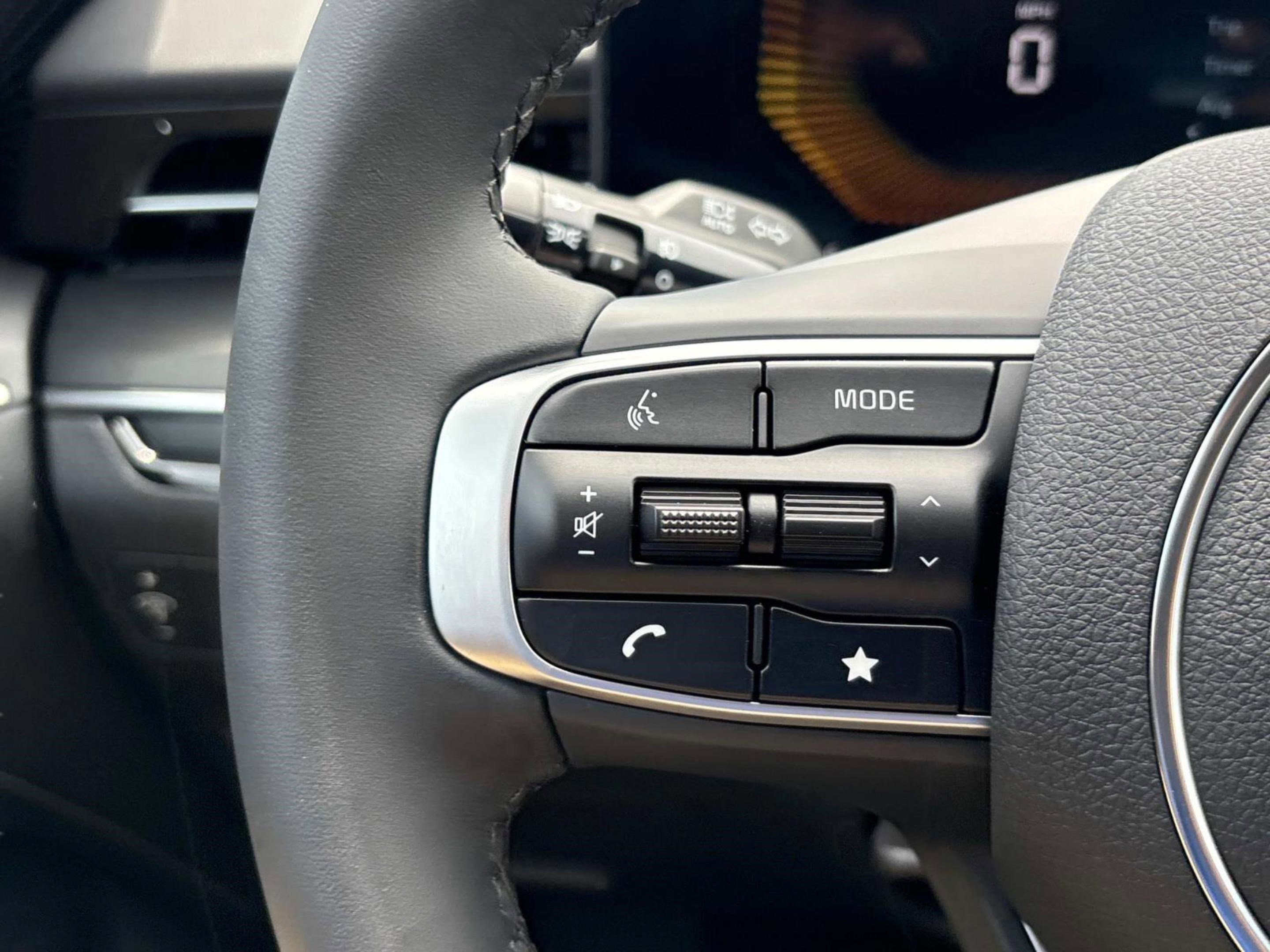 2025 Kia K5 GT-Line photo 23