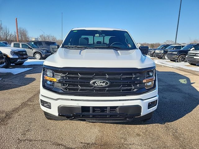 2025 Ford F-150 XLT photo 17