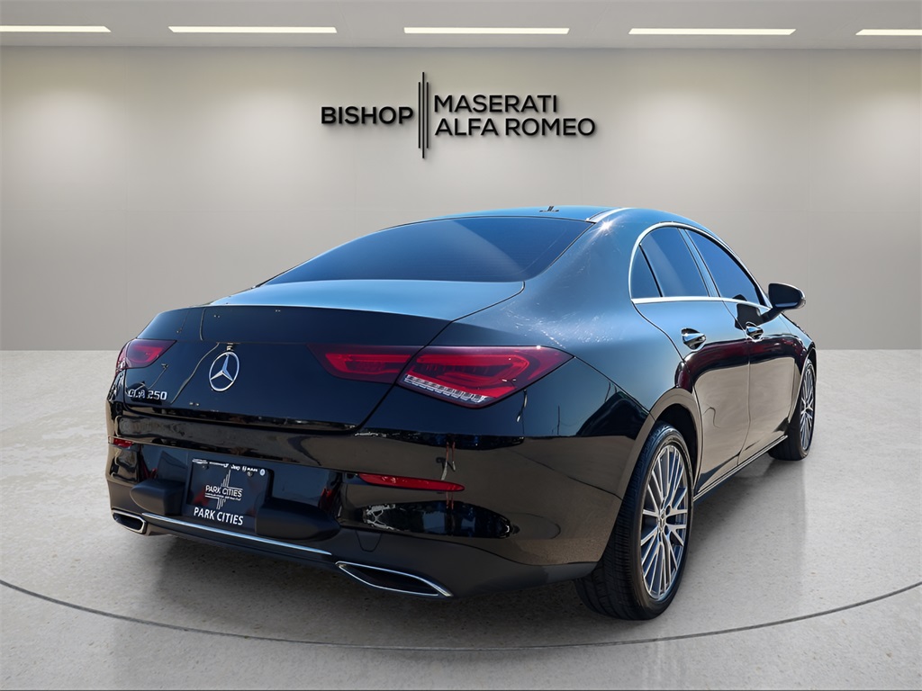 2022 Mercedes Benz CLA 250 photo 3