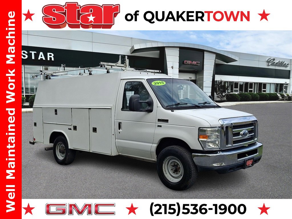 2015 Ford E-Series Cutaway Base's photo