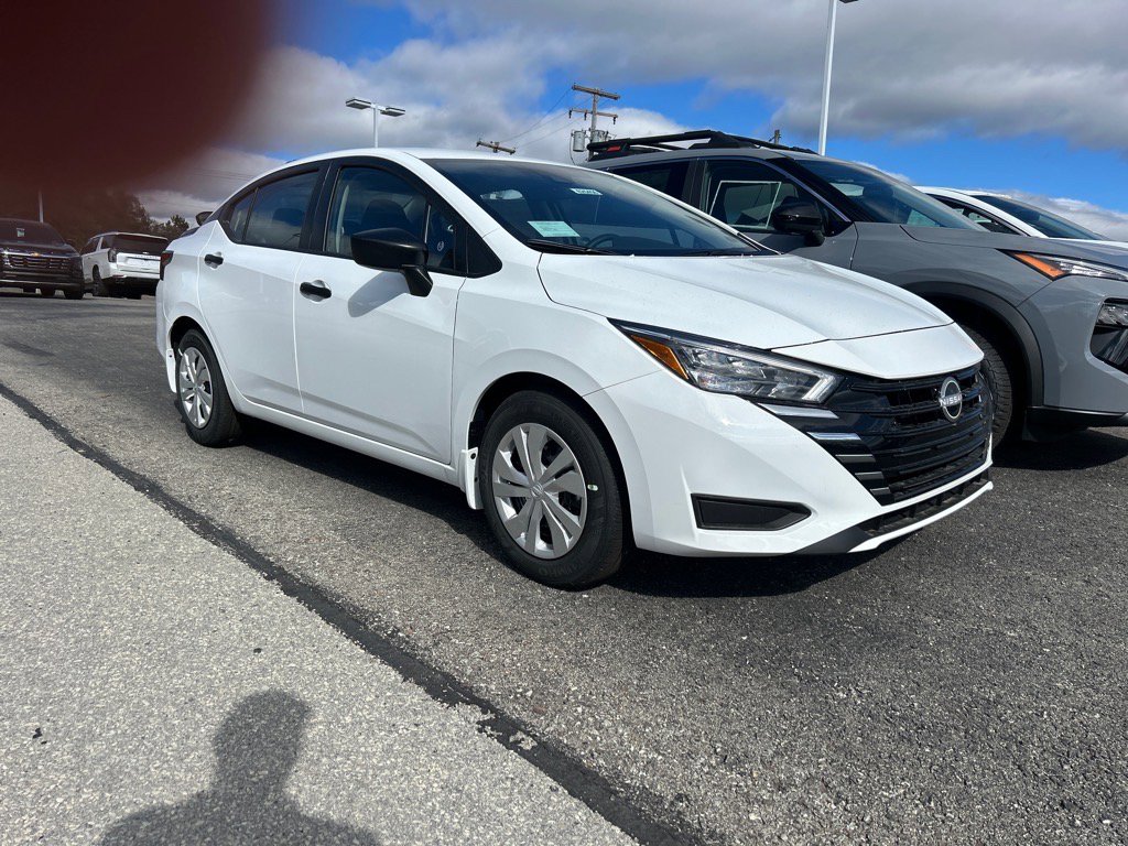 2025 Nissan Versa Sedan S