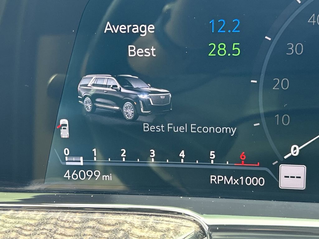2021 Cadillac Escalade Premium Luxury photo 28