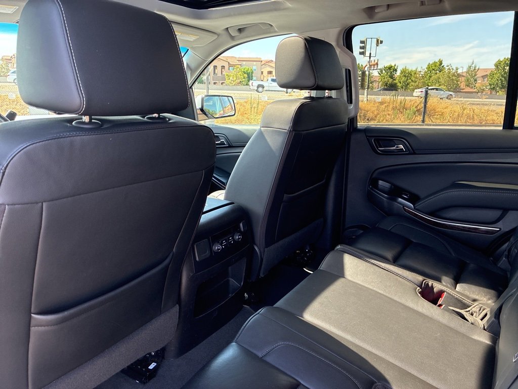 2019 Chevrolet Tahoe LT photo 17