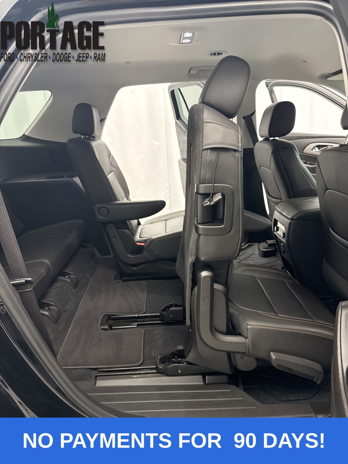 2021 Chevrolet Traverse Leather photo 29