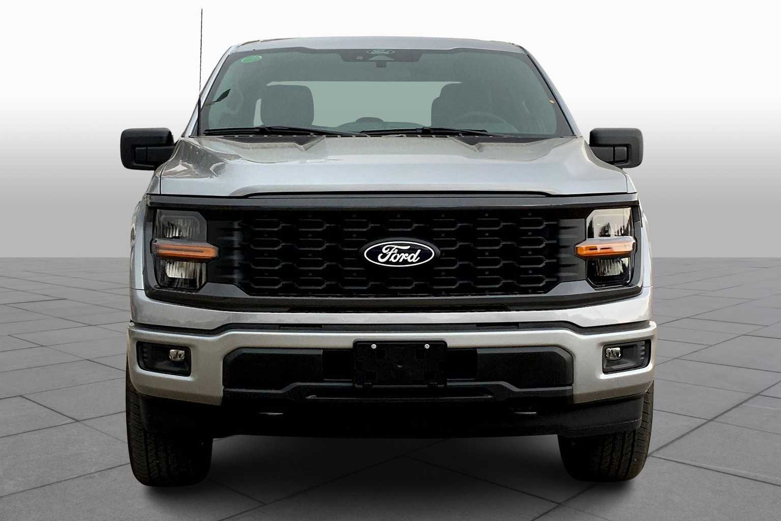 2025 Ford F-150 STX photo 3