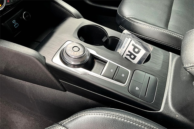 2021 Ford Escape Hybrid SEL photo 13