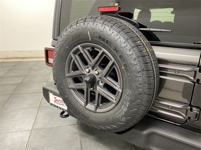 2024 Jeep Wrangler Sport S photo 29