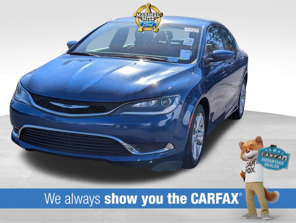 2016 Chrysler 200 Limited's photo