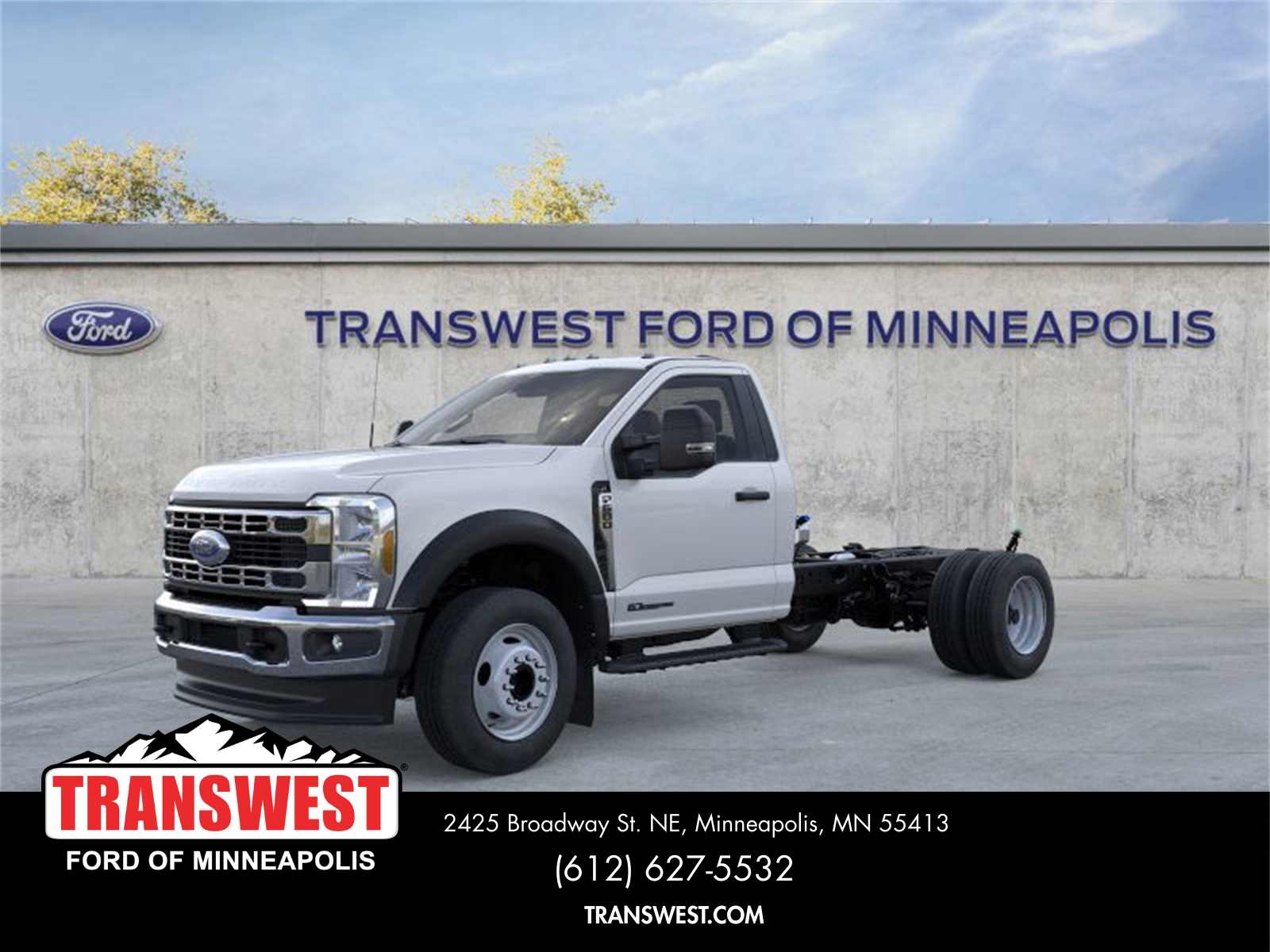 2025 Ford F-600 Super Duty Chassis Cab XL's photo