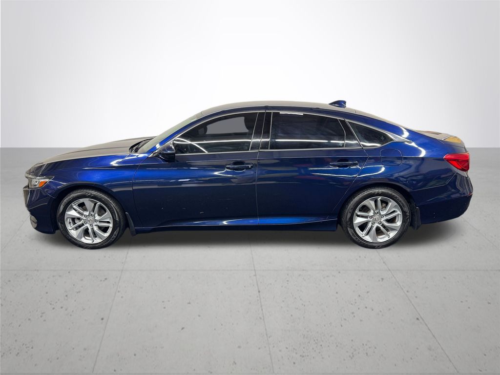 2018 Honda Accord LX 1.5T photo 3