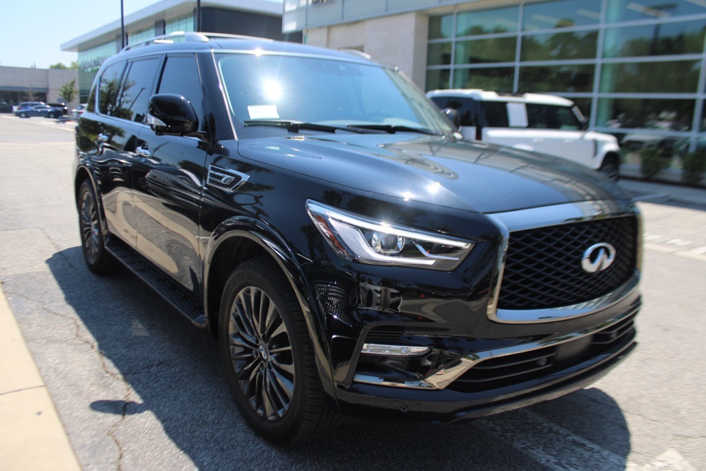 2024 Infiniti QX80 Premium Select photo 2