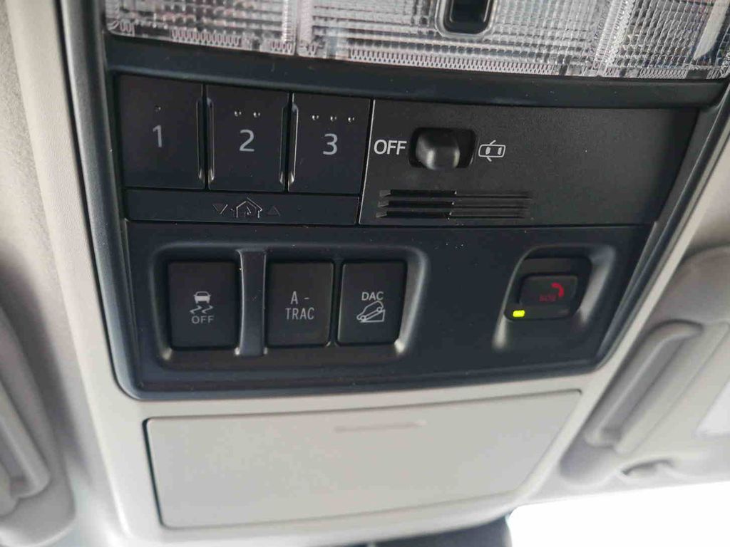 2024 Toyota 4Runner SR5 Premium photo 39