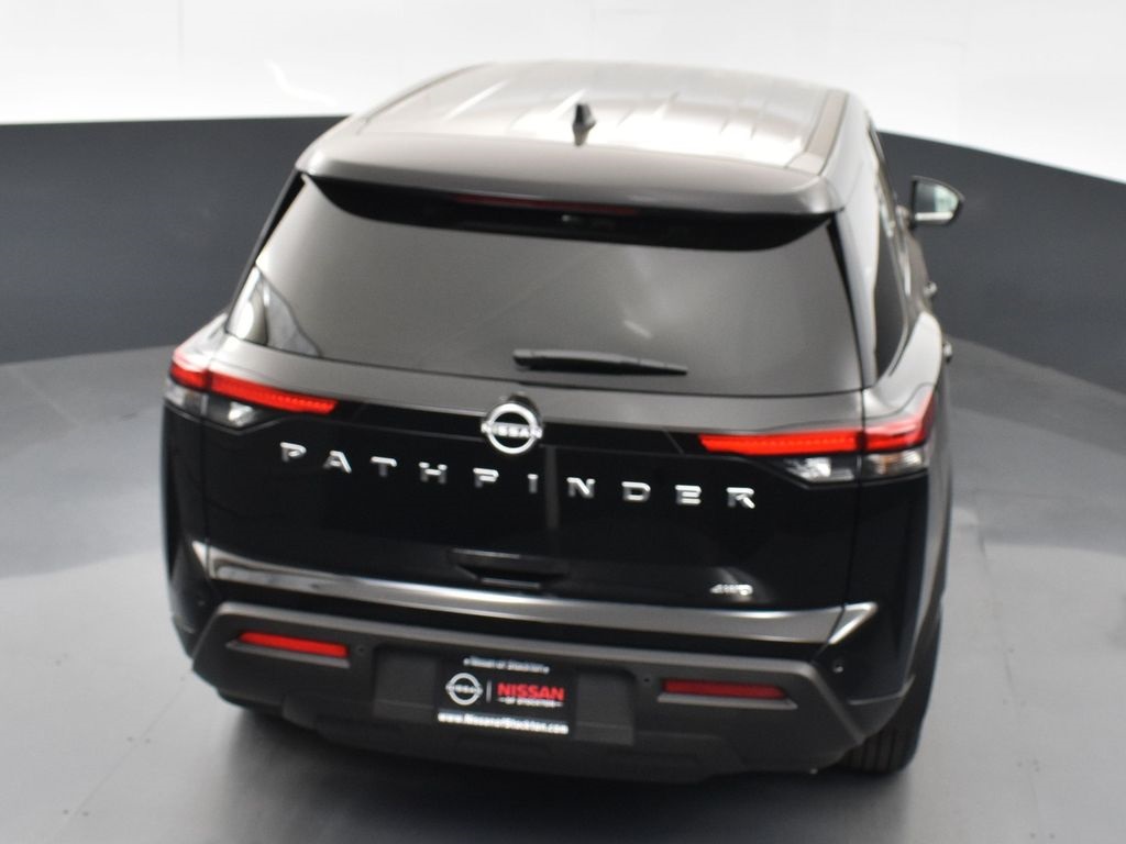 2025 Nissan Pathfinder S photo 47