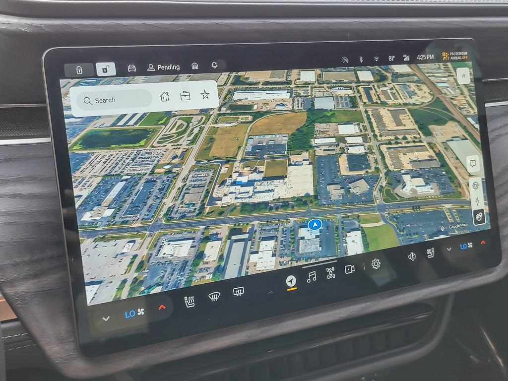 2023 Rivian R1T Adventure photo 15