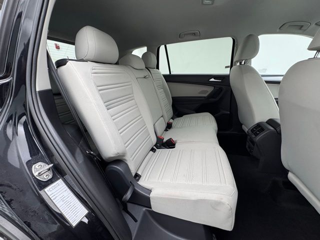 2024 Volkswagen Tiguan S photo 37