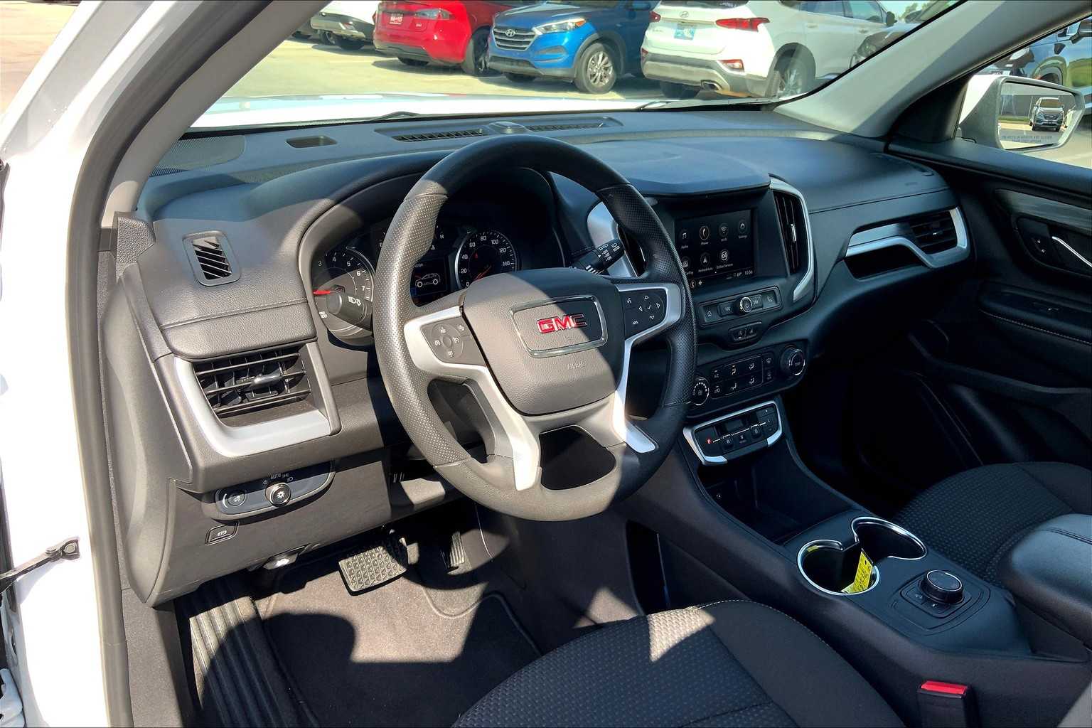 2024 Gmc Terrain SLE photo 16