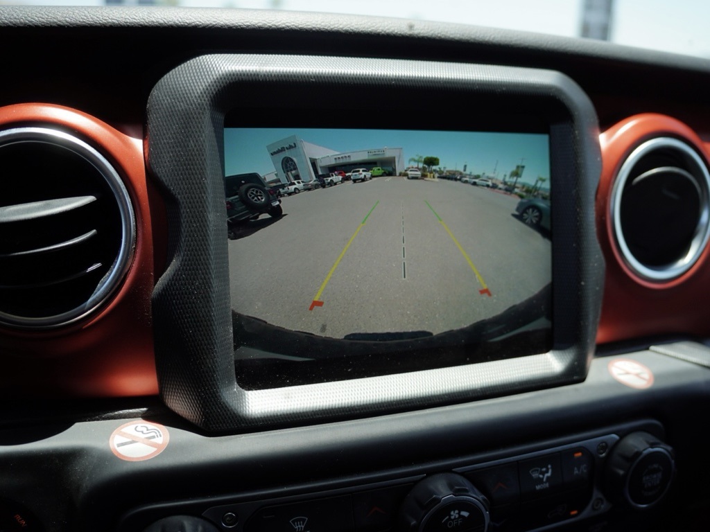 2023 Jeep Wrangler Rubicon photo 15