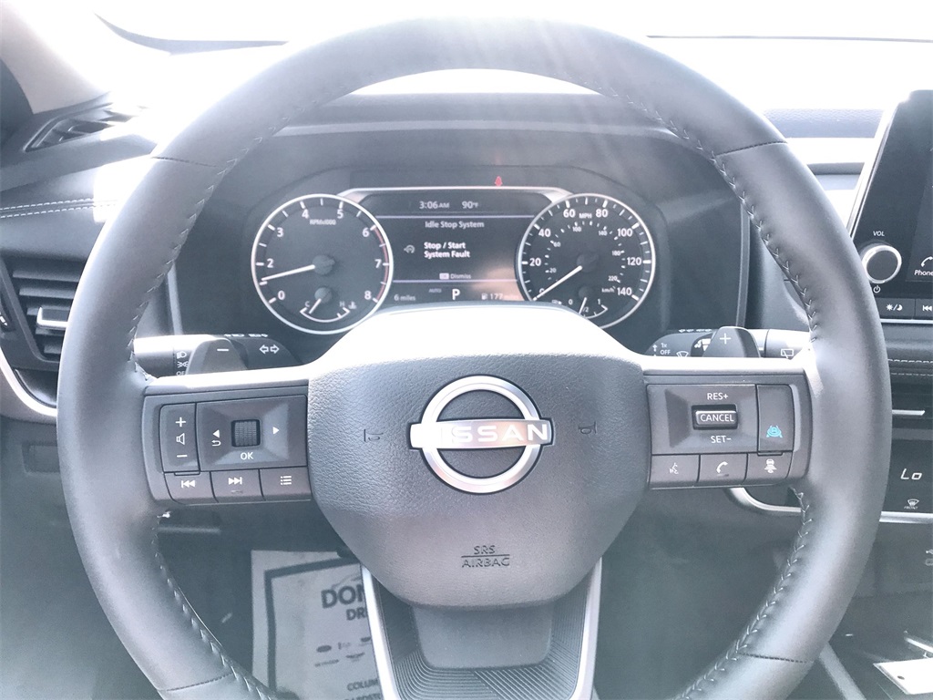 2026 Nissan Rogue SV photo 14