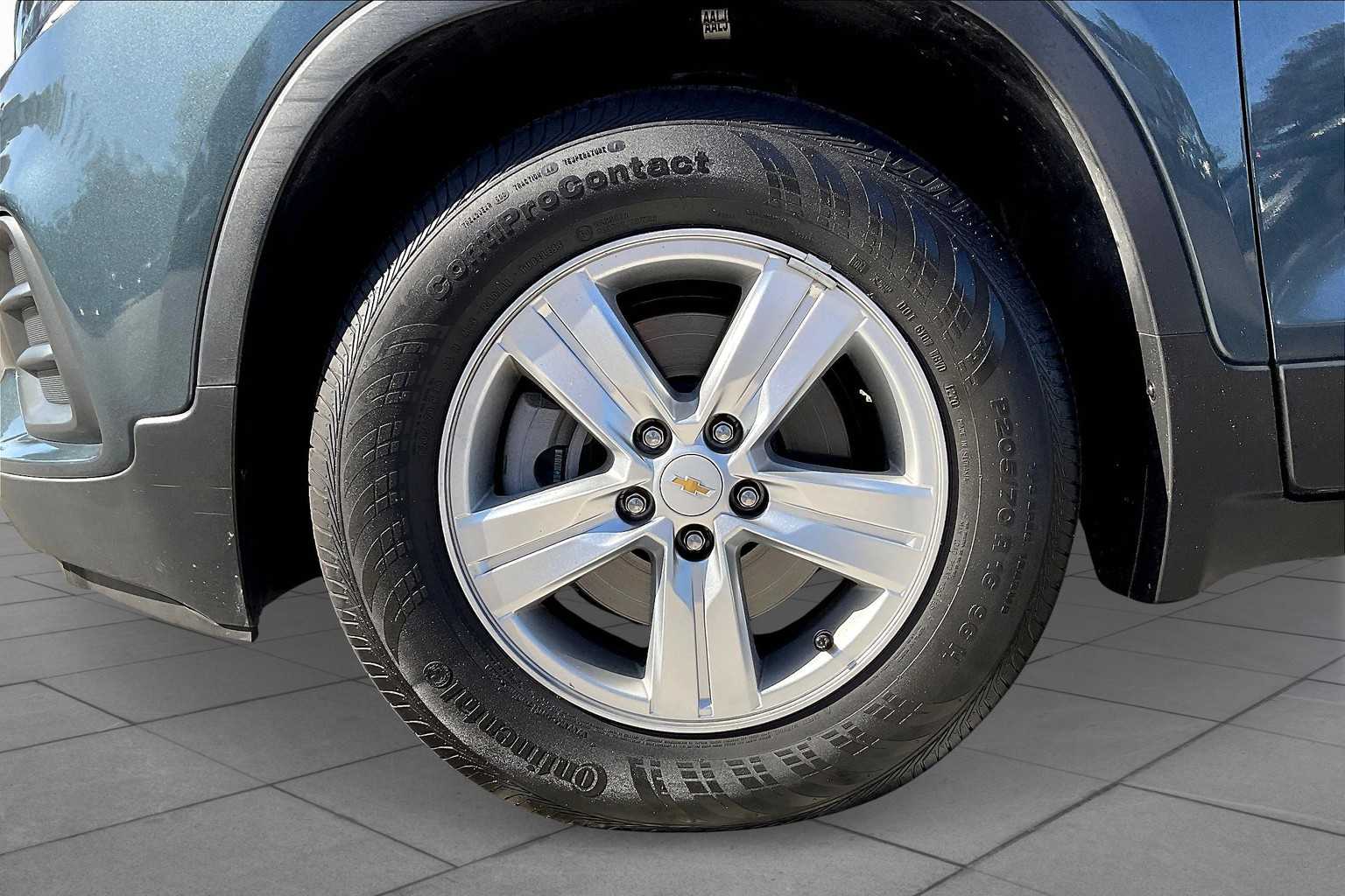 2021 Chevrolet Trax LT photo 9