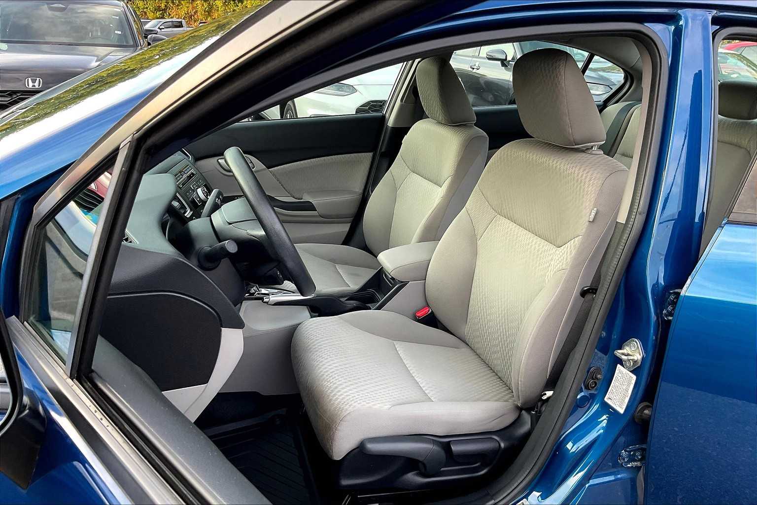 2015 Honda Civic LX photo 10