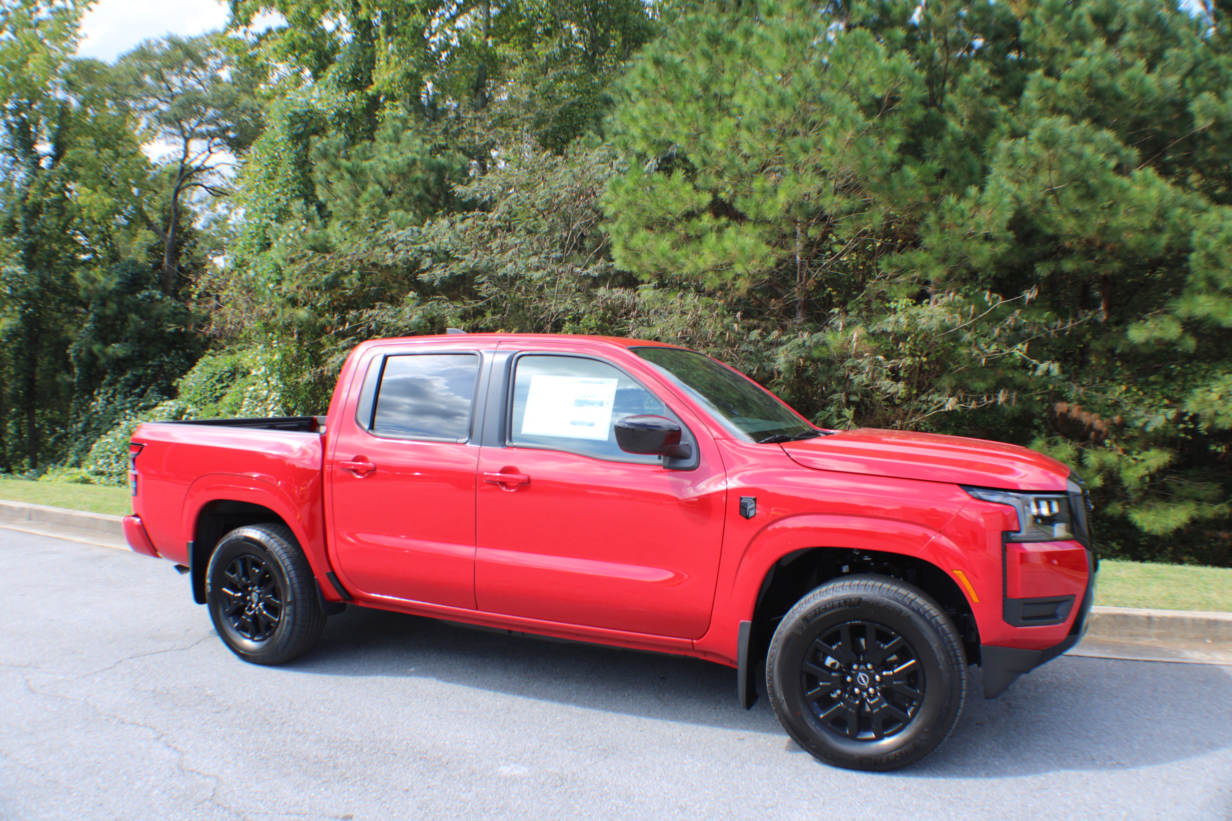 2026 Nissan Frontier SV's photo