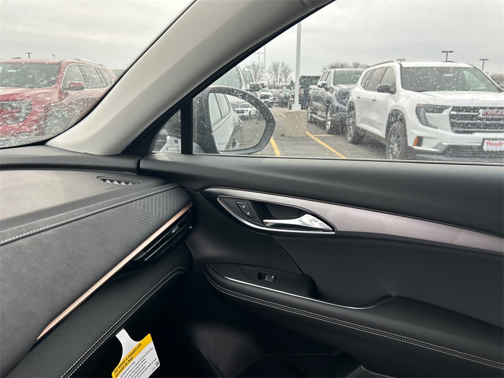 2025 Buick Envision Sport Touring photo 29