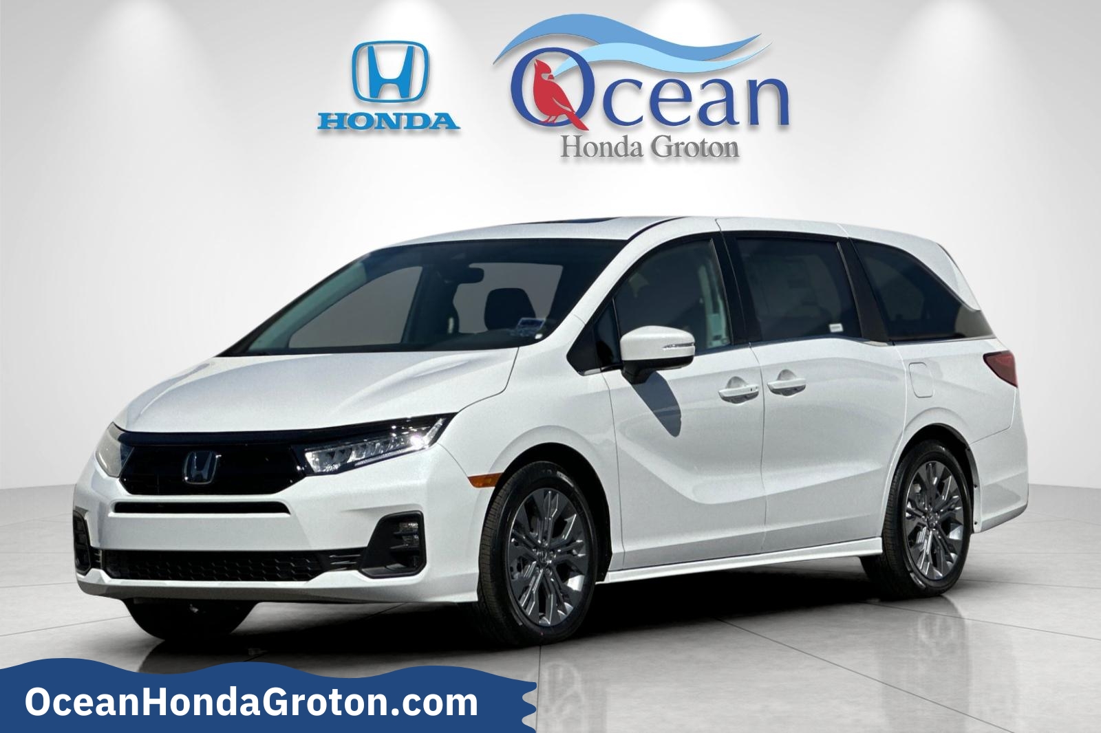 2026 Honda Odyssey Touring's photo