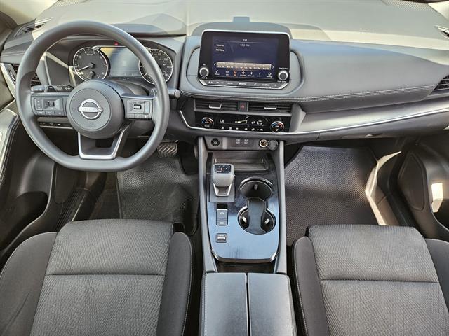 2024 Nissan Rogue SV photo 15