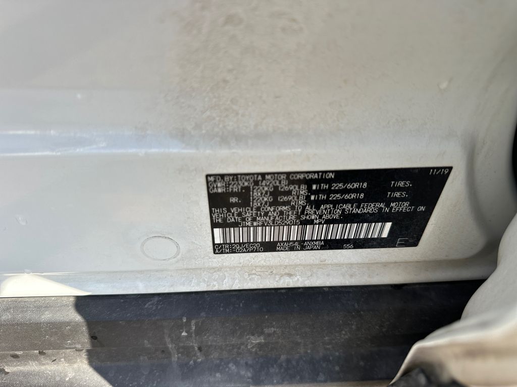 2020 Toyota RAV4 Hybrid XSE photo 19
