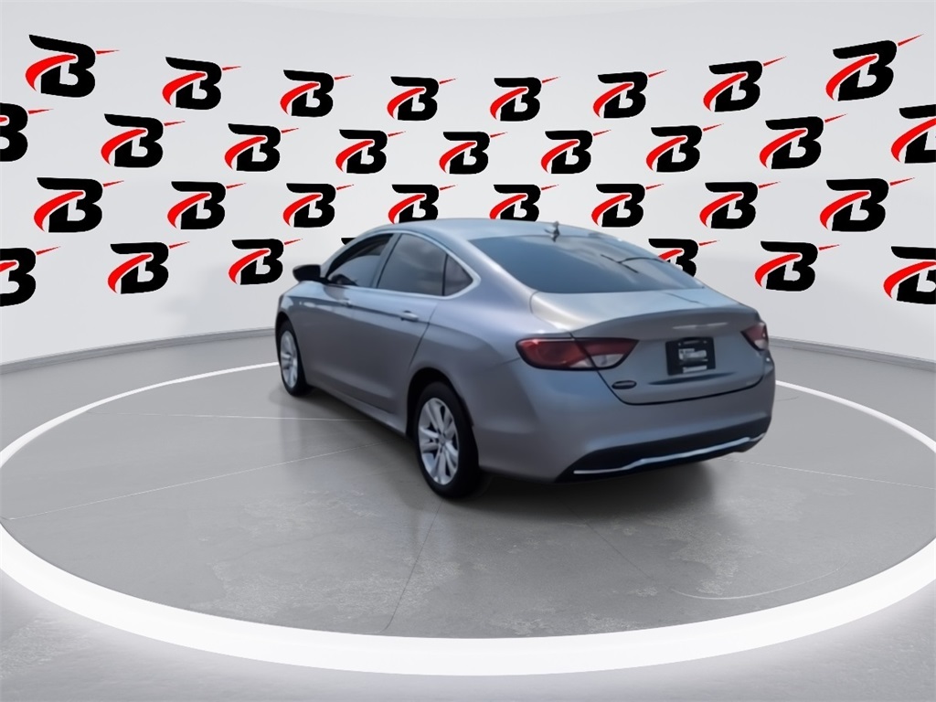 2017 Chrysler 200 Limited photo 7