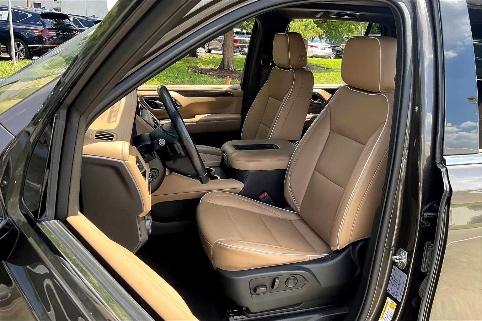 2021 Chevrolet Tahoe Premier photo 6
