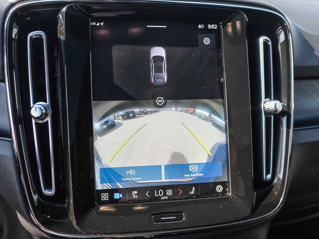 2023 Volvo C40 Recharge Ultimate photo 21