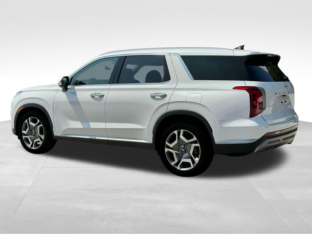 2025 Hyundai Palisade SEL photo 2