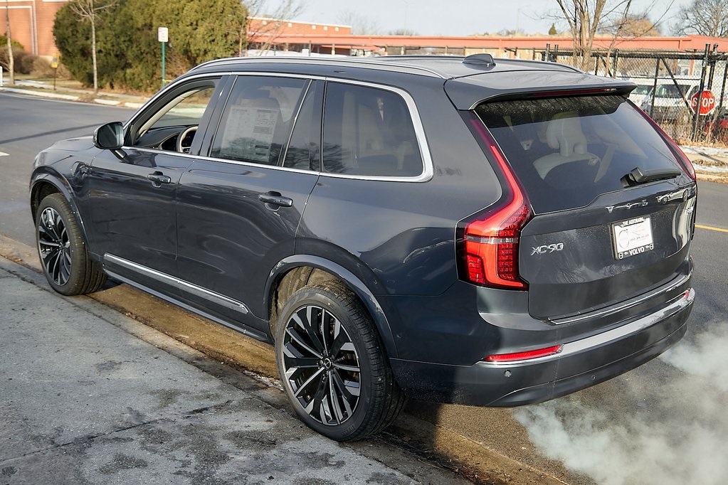2026 VOLVO XC90 - Image 6