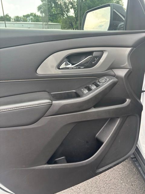 2021 Chevrolet Traverse LS photo 12