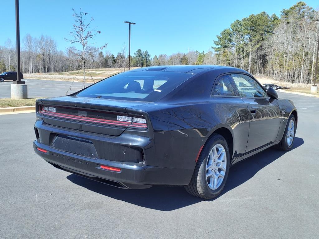 2025 Dodge Charger Daytona R/T photo 18