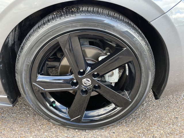 2023 Nissan Sentra SR photo 6