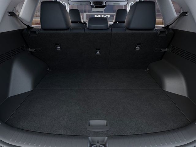 2025 Kia Seltos S photo 18