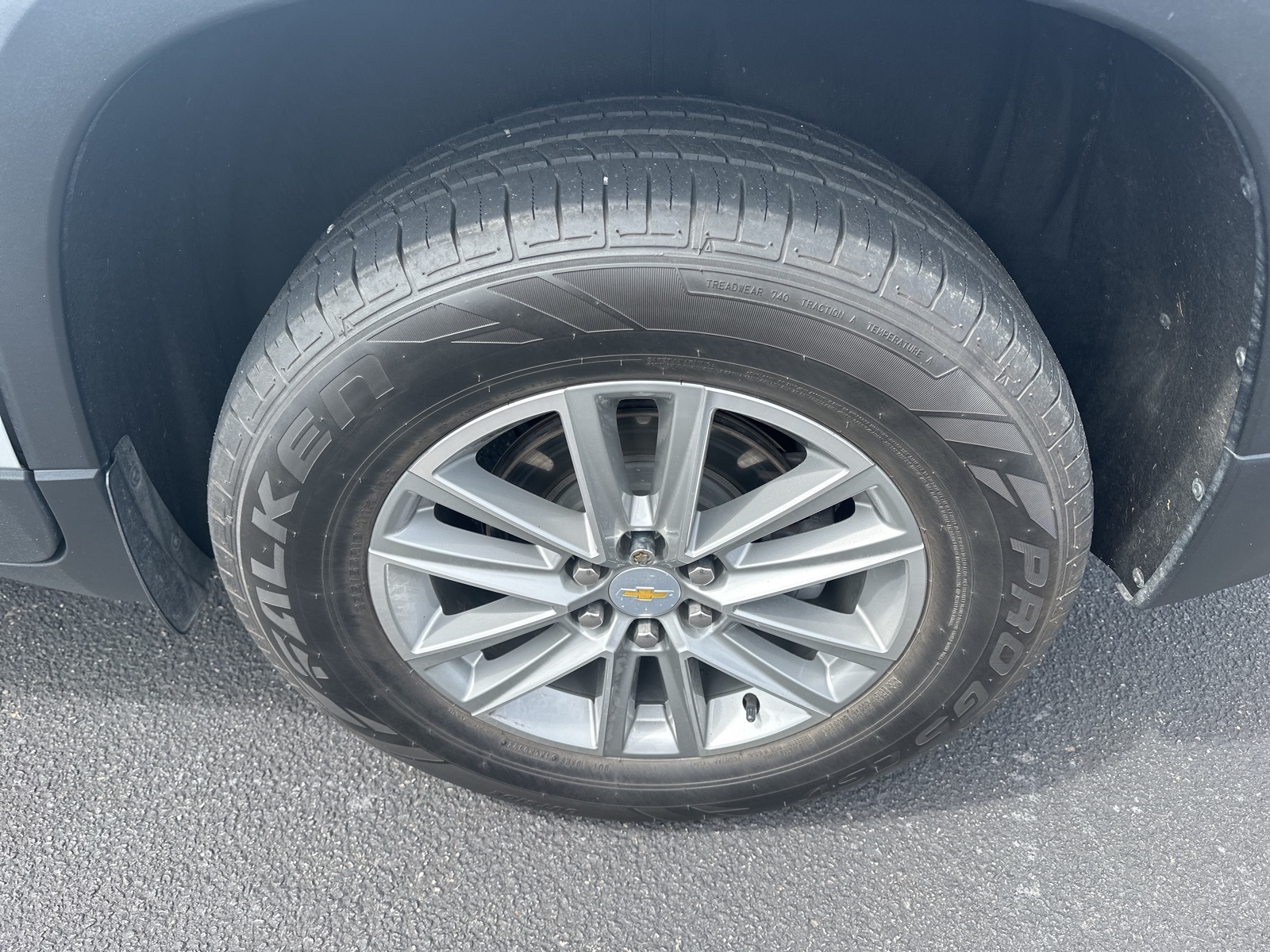 2022 Chevrolet Traverse 1LT photo 10