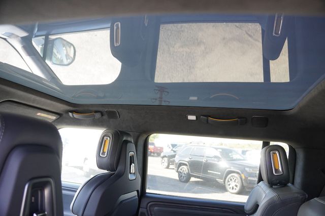 2023 Rivian R1S Adventure photo 18