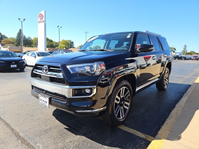 2023 Toyota 4Runner Limited photo 4